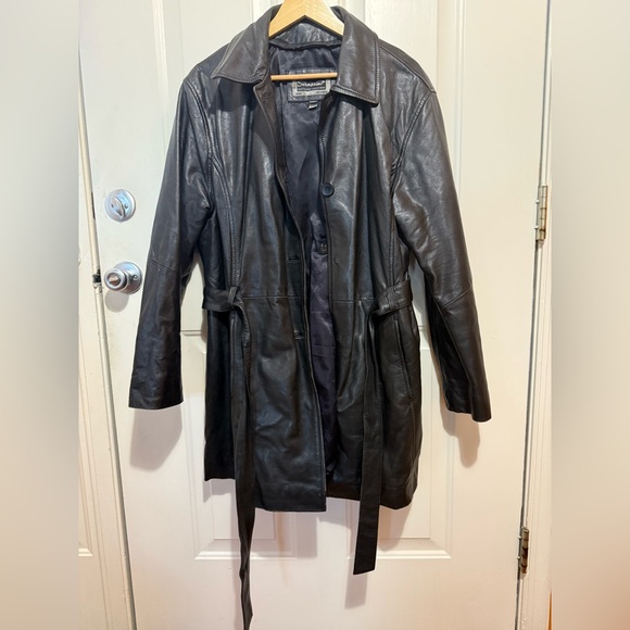 Vintage Black Leather Trench Coat - Picture 2 of 9